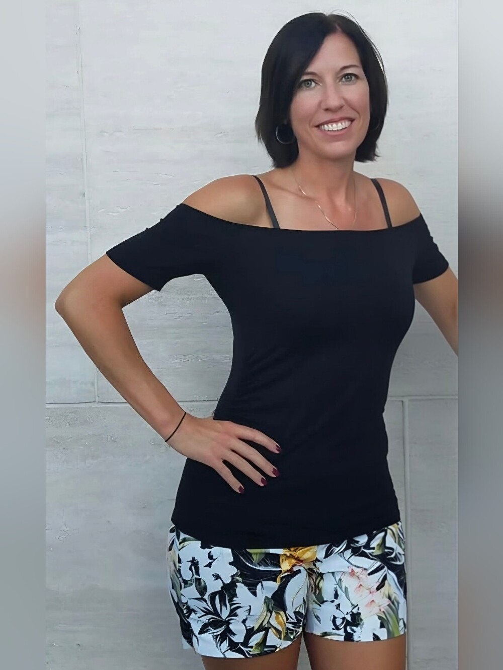 White House Black Market Black Off-Shoulder Top (Strapless)